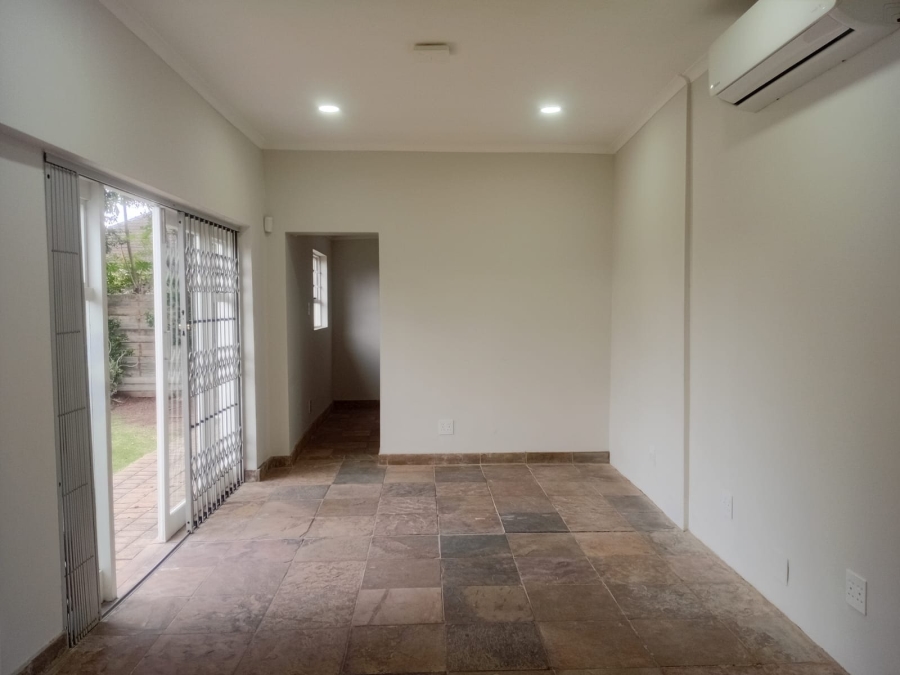 To Let 1 Bedroom Property for Rent in Nahoon Eastern Cape